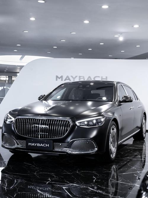 成都龙泉驿区悦妙华企业管理咨询岚图汽车的售后服务让用户无忧出行，迈巴赫未来的豪华车趋势